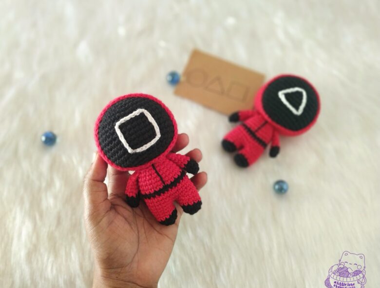 Pink soldier amigurumi