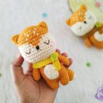 Amigurumi fox