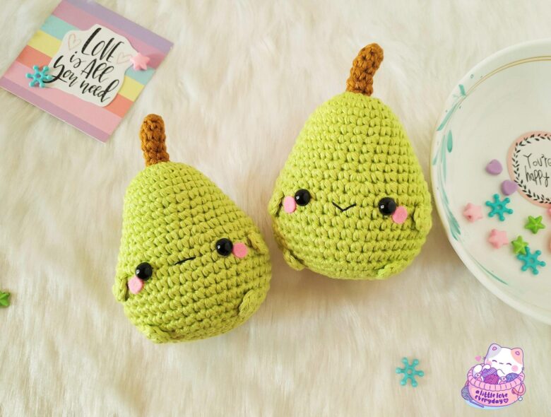 Amigurumi pear