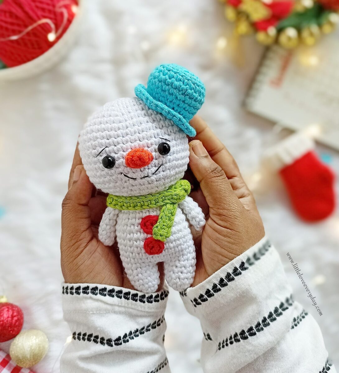 Amigurumi Snowman