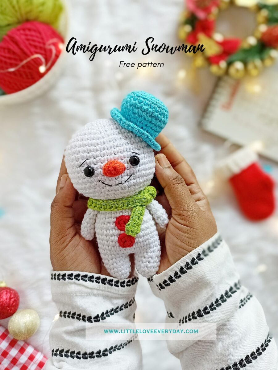 Amigurumi Snowman ⋆ A Little Love Everyday