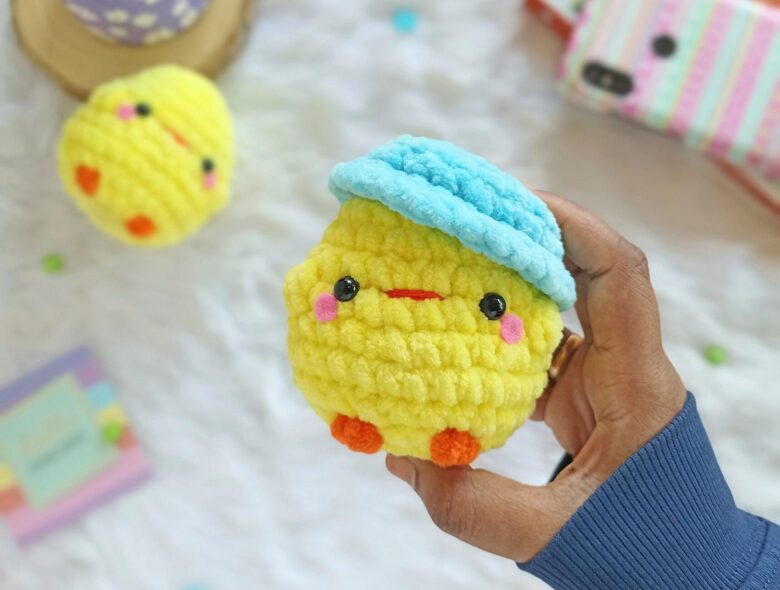 Amigurumi chick pattern