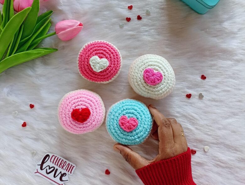 Valentine cookie amigurumi