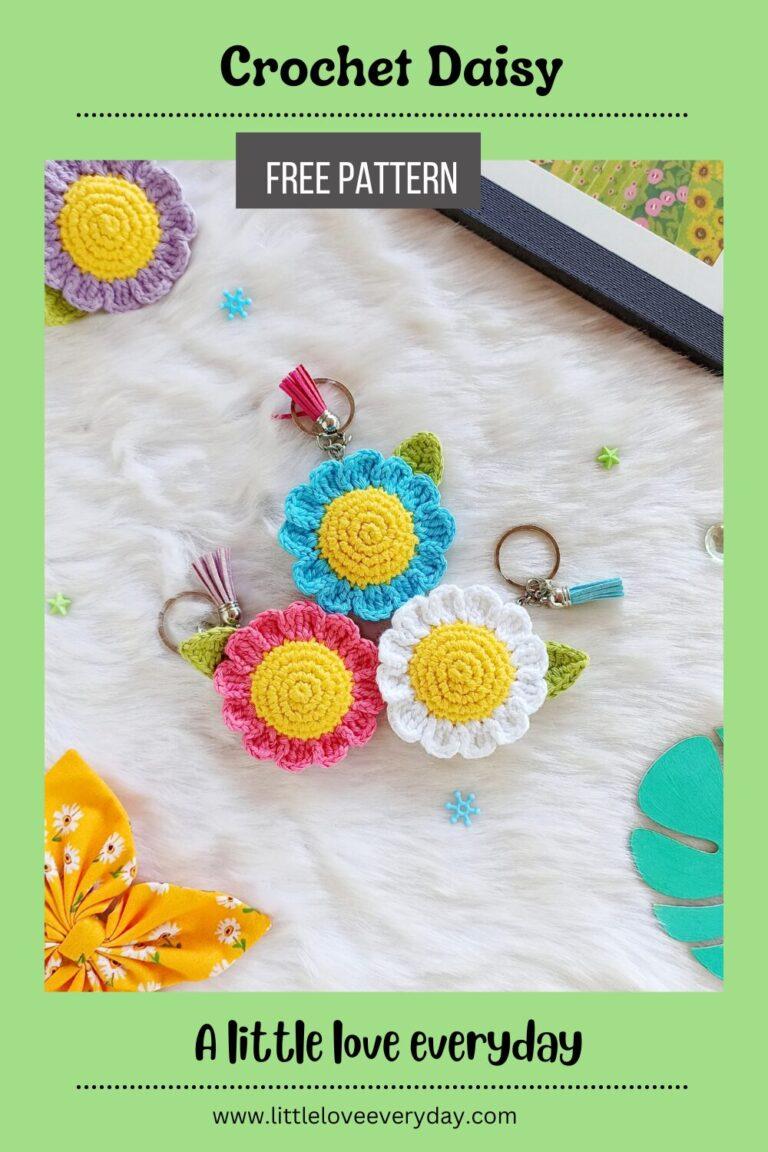 Crochet daisy pin