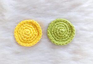 Crochet daisy flower