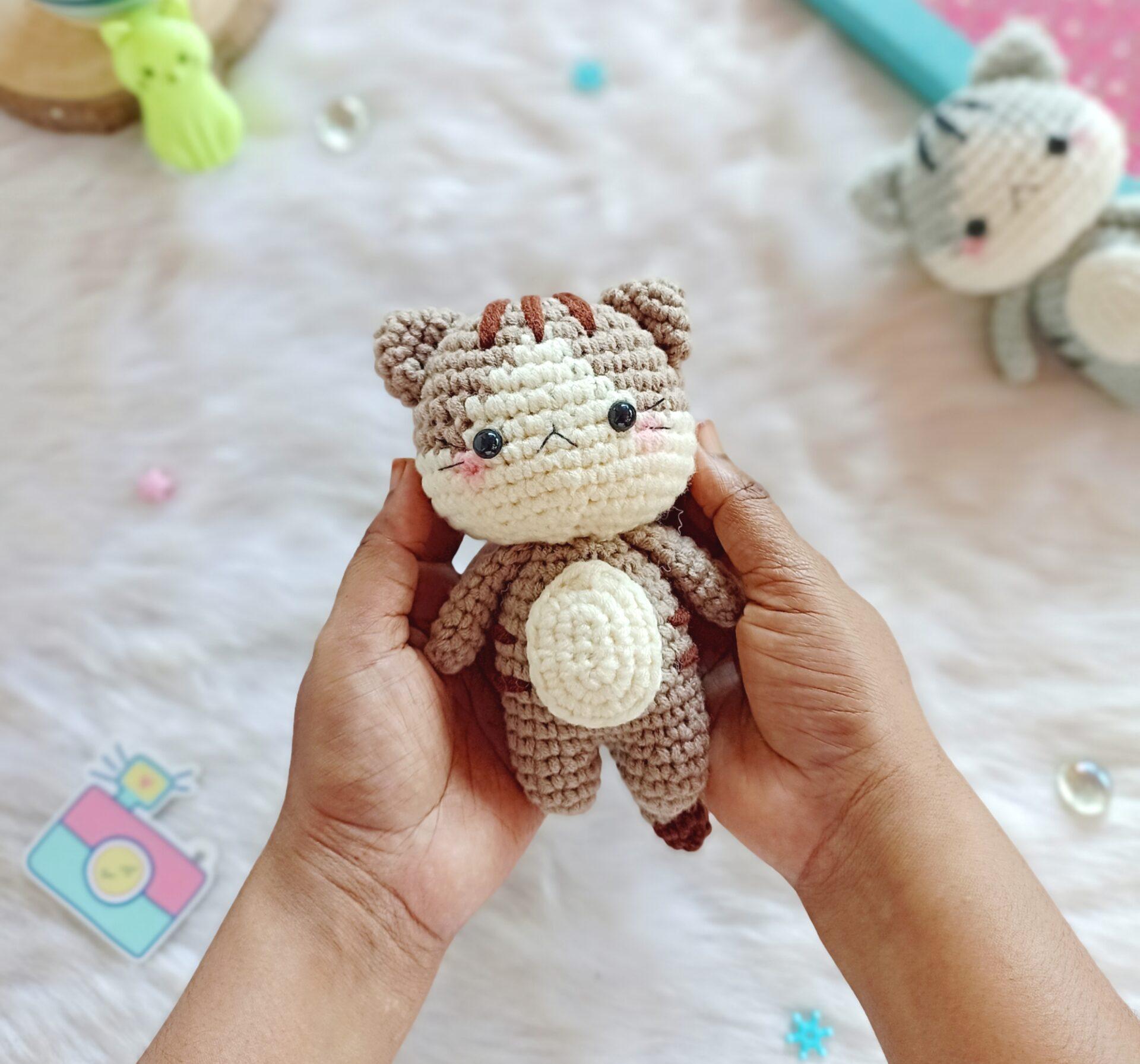 Amigurumi cat