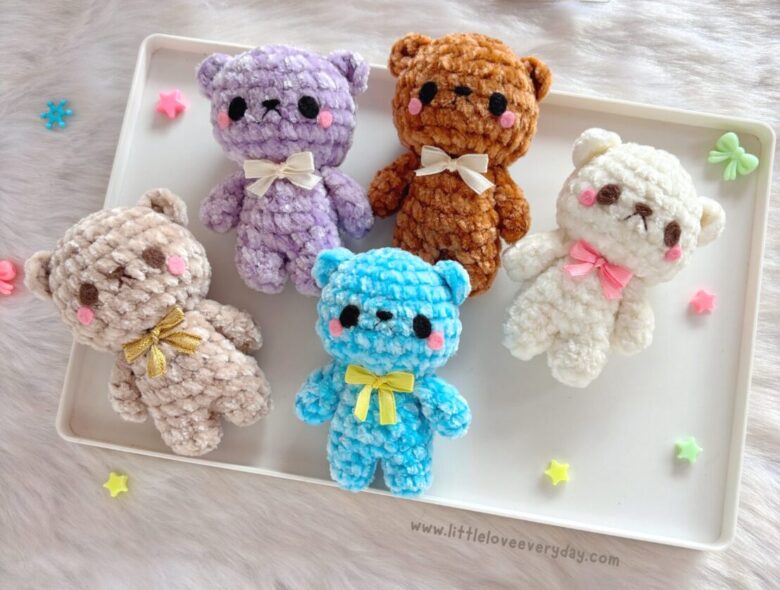 Tiny teddy amigurumi